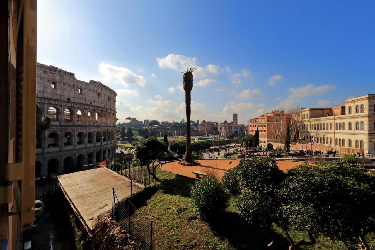 Romance Al Colosseo 2 Luaran gambar